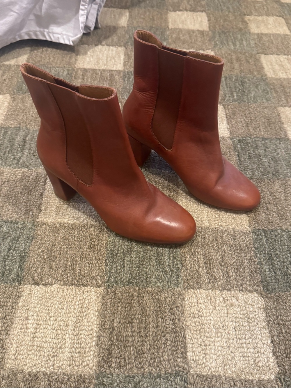 Sezane Leather Chelsea Booties in Cognac